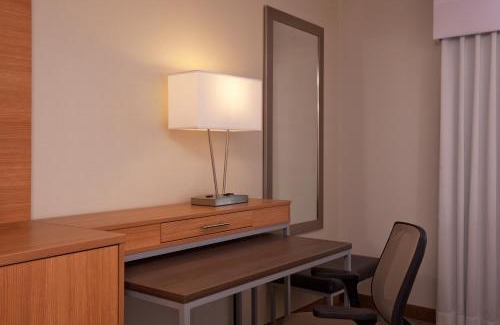 Downtown Little Rock Hotel | Holiday Inn Little Rock - Presidential Downtown by IHG