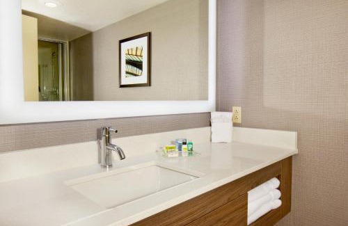 Downtown Little Rock Hotel | Holiday Inn Little Rock - Presidential Downtown by IHG