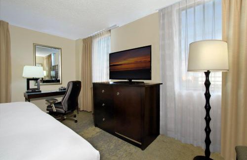 Metairie Hotel | Holiday Inn Metairie New Orleans by IHG