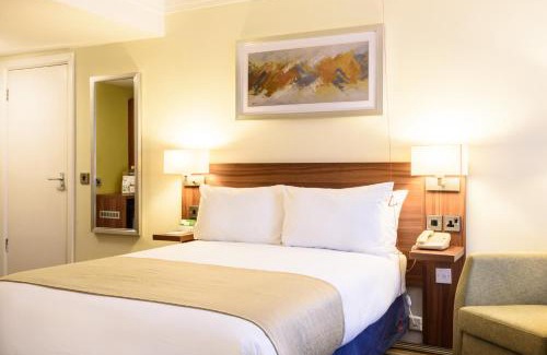 Portsmouth Hotel | Holiday Inn Portsmouth by IHG