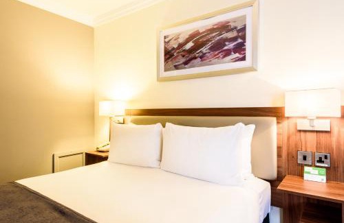 Portsmouth Hotel | Holiday Inn Portsmouth by IHG