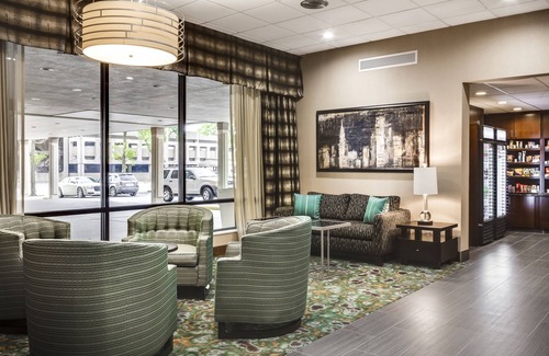 Rock Island Hotel | Holiday Inn Rock Island by IHG