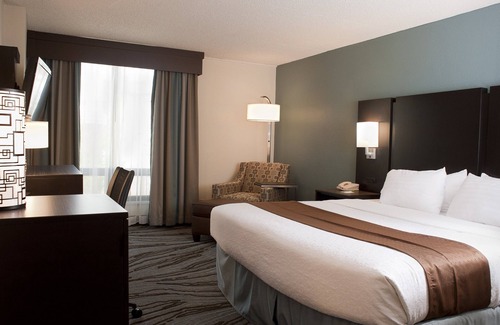 Rock Island Hotel | Holiday Inn Rock Island by IHG