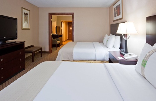 Rothschild Hotel | Holiday Inn & Suites Wausau-Rothschild by IHG