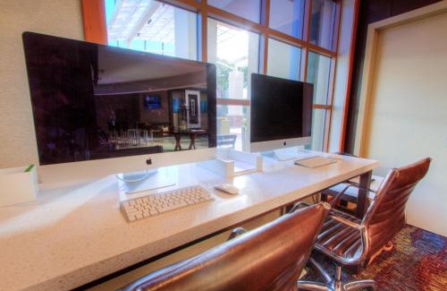 Westshore Hotel | Holiday Inn Tampa Westshore - Airport Area by IHG