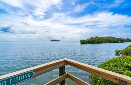 Tierra Verde House | Holiday Island E59