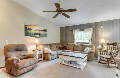 Eureka Springs House | Holiday Island Family Home on 13th Green!