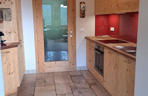 Tesimo Apartment | Holiday Apartment "Hasental" on the Baumannhof with Wi-Fi & Balcony