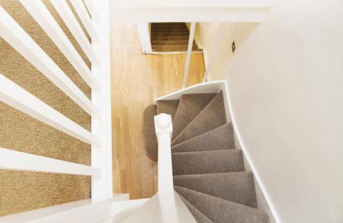 Ravenscourt Park Apartment | Holiday Lets London K