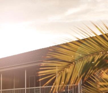 Narooma Hotel | Holiday Lodge Motor Inn
