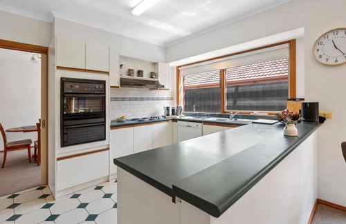 Torquay House | Holiday On Holyhead: 4 BR, 2 BA in Torquay, Sleeps 8