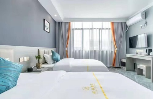 Jianyang Hotel | Holiday Panda Hotel