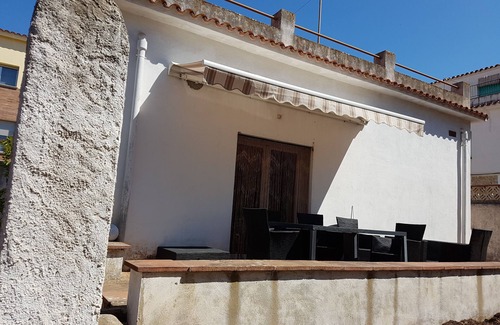 Palamos House | HOLIDAY RENTAL HOUSE WITH GARDEN IN PALAMOS