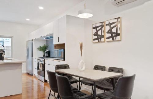 Central Northside House | Holiday Special 2 Houses Duplex Rental with 6 bdrms