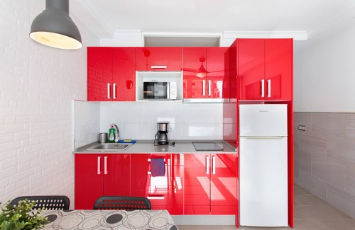 Playa del Ingles Apartment | Holiday 'Unit D' with Shared Pool, Shared Terrace and Wi-Fi