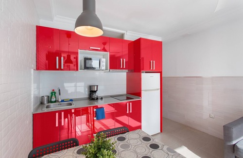 Playa del Ingles Apartment | Holiday 'Unit D' with Shared Pool, Shared Terrace and Wi-Fi