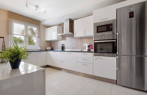 Geafond Villa | Holiday Villa 'Villa Solymar' with Sea View, Private Pool and Wi-Fi