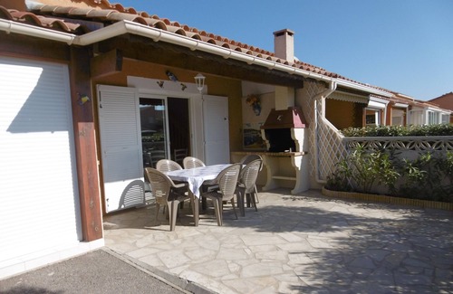 Narbonne-Plage Apartment | Holidayland