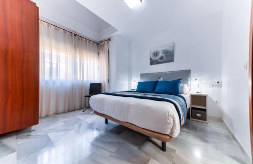 Plaza de Toros Vieja Apartment | Holidays2Malaga Salitre cerca Estacion AVE & Fibra Wifi