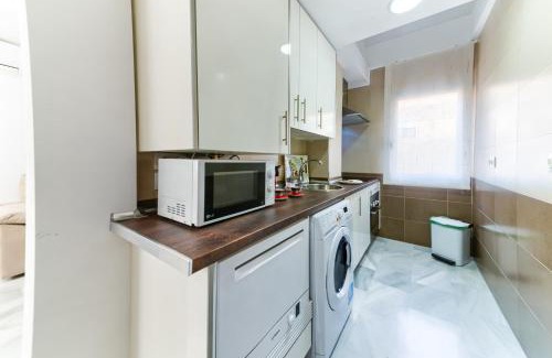 Plaza de Toros Vieja Apartment | Holidays2Malaga Salitre cerca Estacion AVE & Fibra Wifi