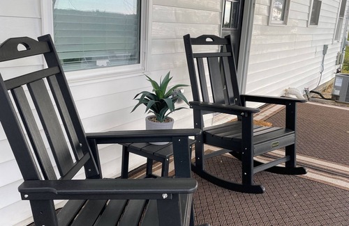 Williamstown House | Holland Hideaway, Newly remodeled, less than 5 miles from The Ark Encounter