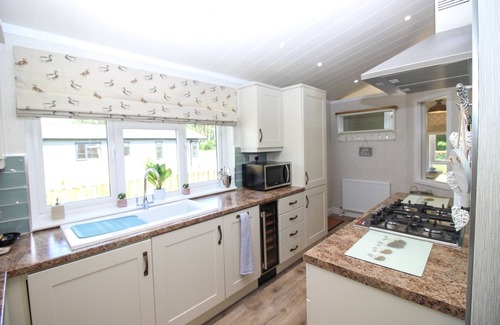 Acomb Cabin | Hollicarrs - Kingfisher Lodge