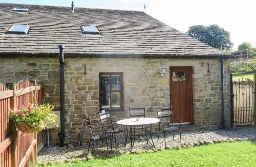 Barnoldswick House | Hollin Bank Cottage