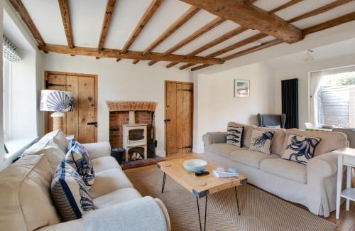 Holt House | Holly Cottage