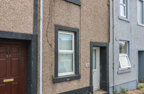 Whitehaven House | Holly House