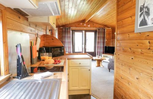 Loftus House | Holly Lodge
