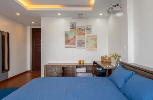 Old Quarter Apartment | Holly's Elegance Retreat with bathtub in Old Quarter