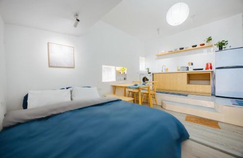 Hang Buom Apartment | Holly's Tranquil Home with 2beds in Old Quarter
