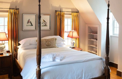 Hollymead Bed & Breakfast | Hollymead House