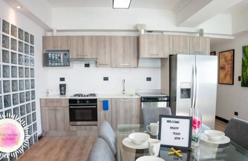 Zona 13 Apartment | Hollywood Apartment-with Parking Centro Vivon