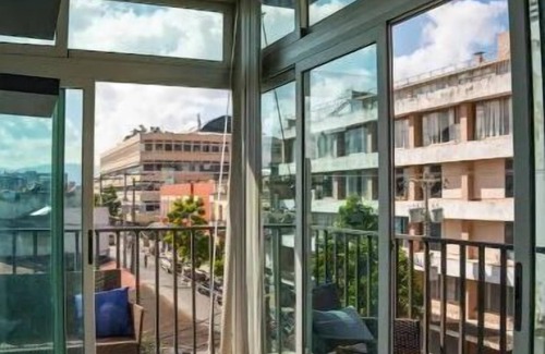 Zona 13 Apartment | Hollywood Apartment-with Parking Centro Vivon