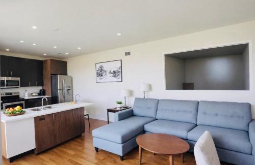 Pico-Union Apartment | Hollywood Boutique Residences with Free Parking