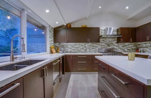 Hollywood Hills West House | Hollywood Hills Retreat: Private GYM & STEAM ROOM