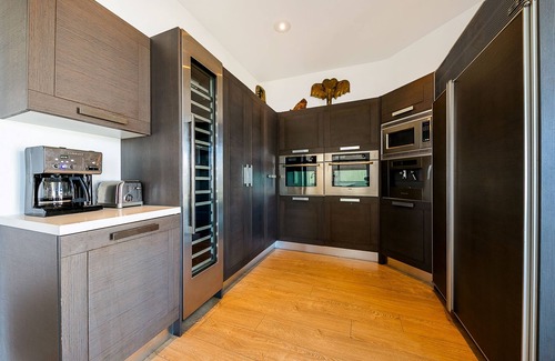 Hollywood Hills West House | Hollywood hills Sanctuary, Views from Santa Monica to downtown LA.