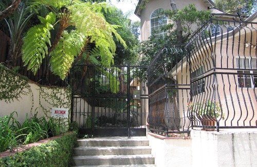 Hollywood Hills West House | Hollywood Hills Special Laurel Canyon Home!