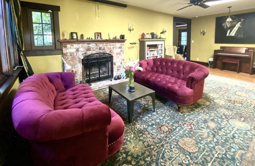 Larchmont House | Hollywood Retreat to Elevate the Creative Mind