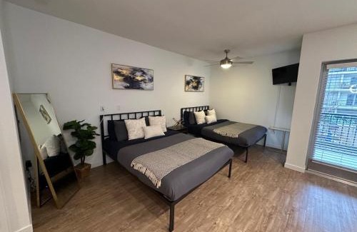 Little Armenia Apartment | Hollywood Universal Studios Apartment FREE parking