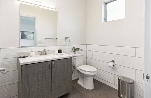 East Hollywood Apartment | Hollywood View Penthouse