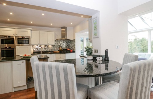 Coniston House | HOLME FELL, pet friendly, character holiday cottage in Coniston