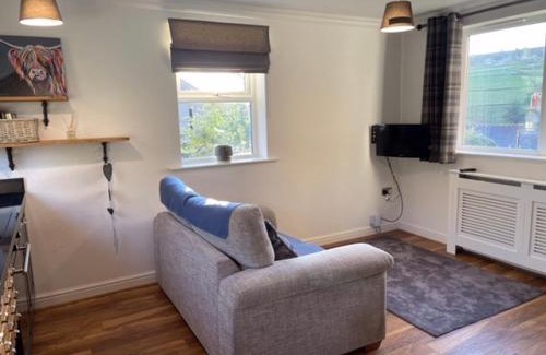 Holmfirth House | Holme Valley Vista, Holmfirth