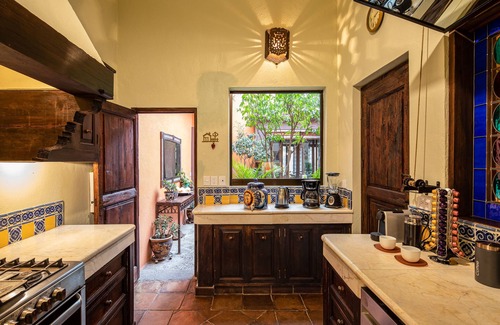 Zona Centro House | HOLT - Casa Parque Juárez