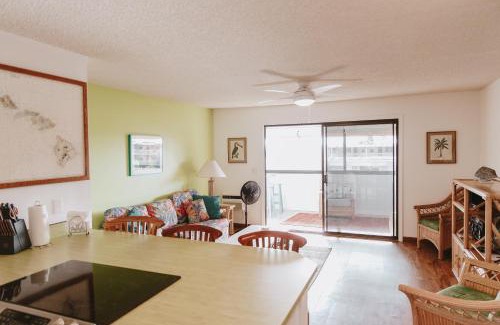 Kailua-Kona Apartment | Holualoa Gardens 303