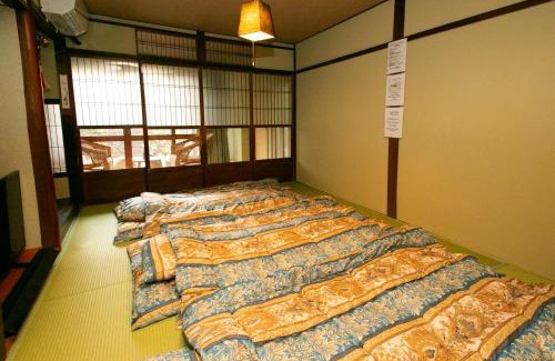 Fushimi Apartment | Holy's House