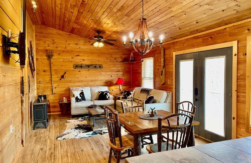 Townsend House | Holy Smokes