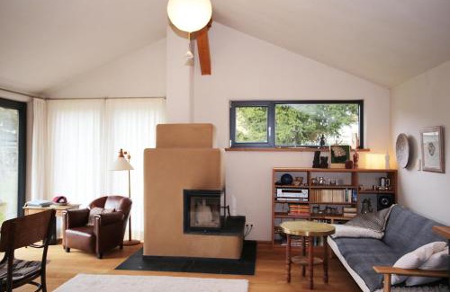 Judenbach House | Holzhaus mit Kamin - Am Forellenfluss