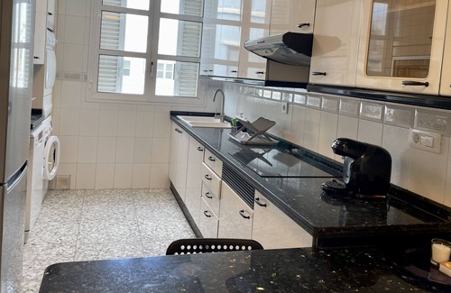 Vegueta Apartment | HomeForGuest 3 Bedroom Apartment in Triana